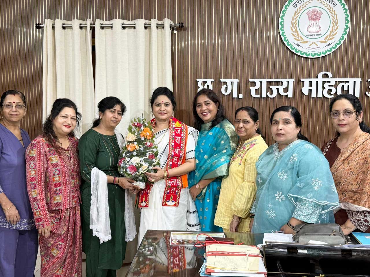 सिंधी सेवा महिला विंग ने राज्य महिला आयोग की अध्यक्ष डॉ. ममता साहू से की सौजन्य मुलाकात