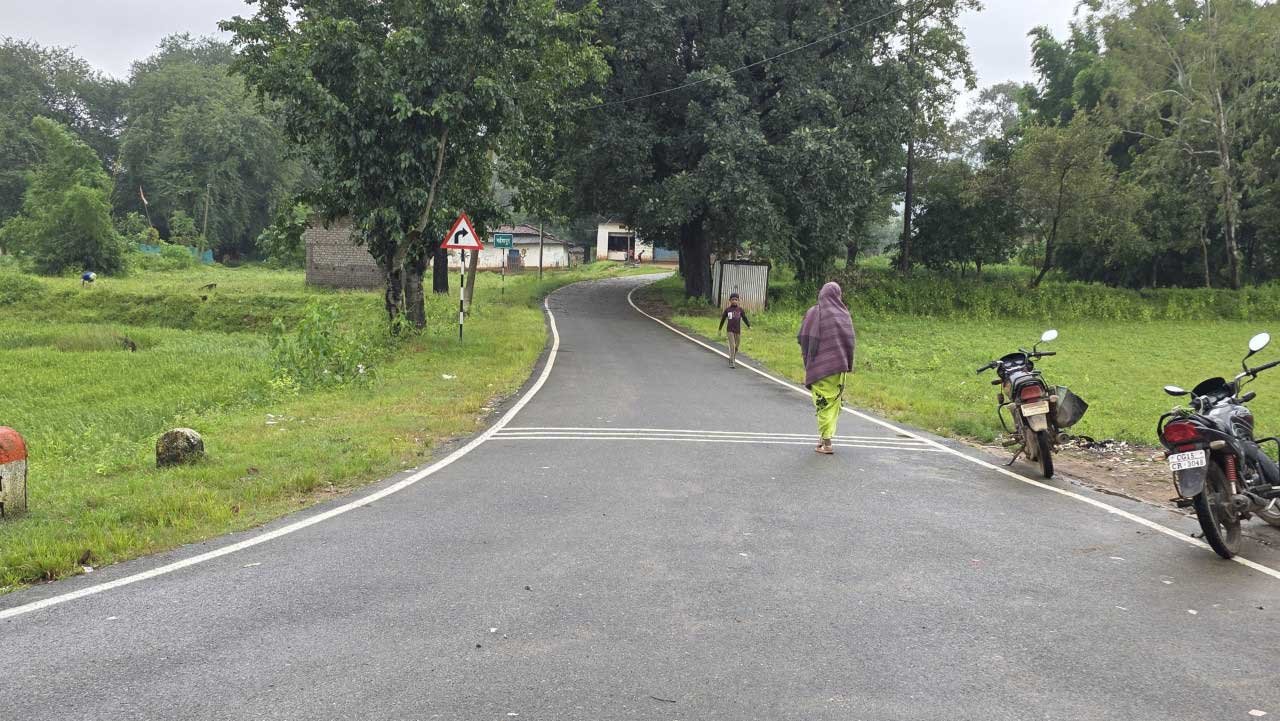 सेवा संकल्प अभियान : सेवा की कहानीः सड़क से मुख्यधारा से जुड़ा पहाड़पारा, पीएम-जनमन ने आसान की विकास की राह