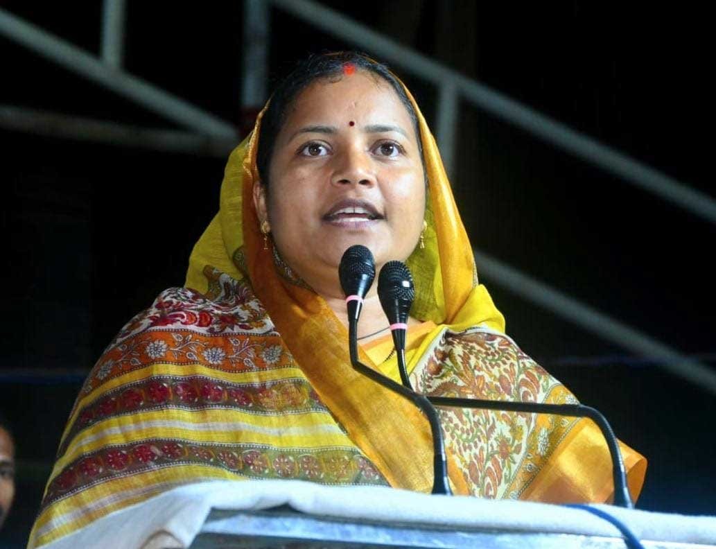  ’आशीर्वाद का दिया से रोशन हुआ सेवा संकल्प, जनभागीदारी से विकसित भारत का संकल्प’