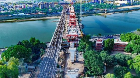 320 की स्पीड पर ट्रैक बदलने की नई तकनीक, बुलेट ट्रेन में होगा इस्तेमाल