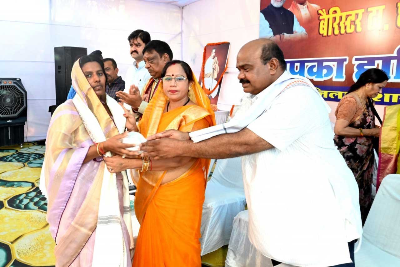 बैरिस्टर ठाकुर छेदीलाल स्मृति समारोह का हुआ शुभारंभ