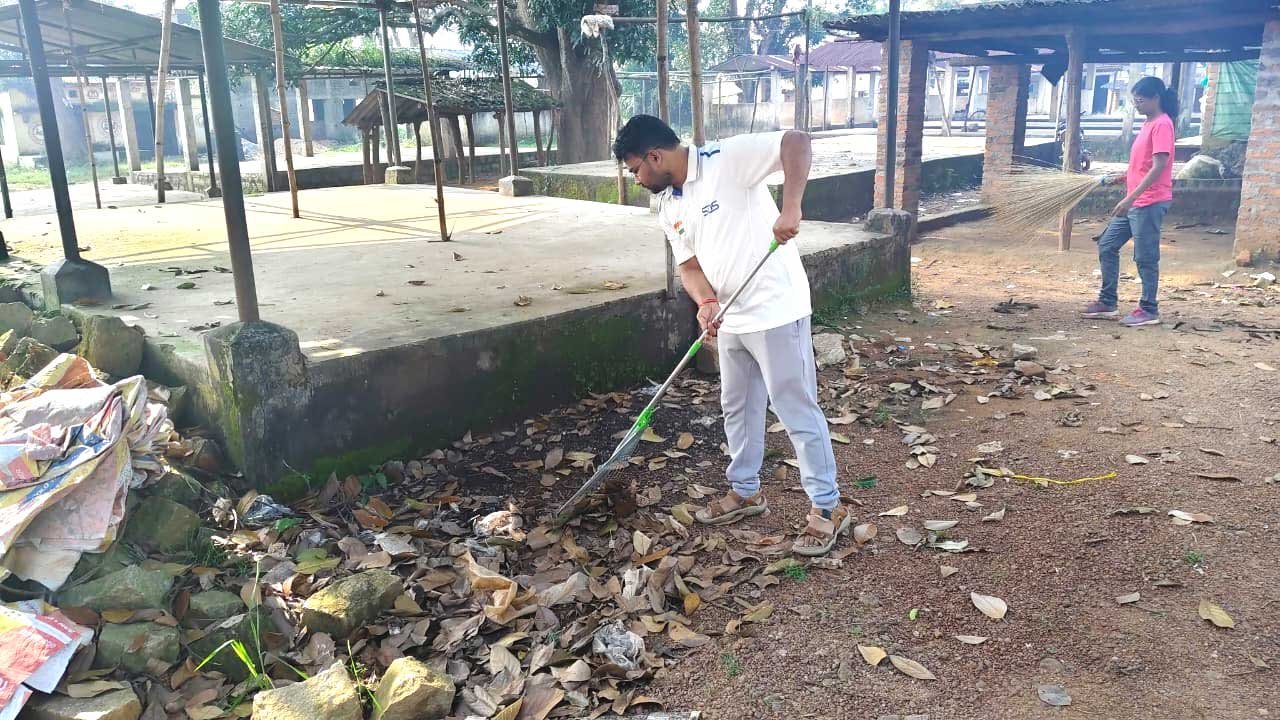 सेवा संकल्प अभियान 2026: सेवा मेरा योगदान : ‘एक तारीख, एक घंटा, एक साथ’ की थीम पर जशपुर में चला व्यापक स्वच्छता श्रमदान अभियान
