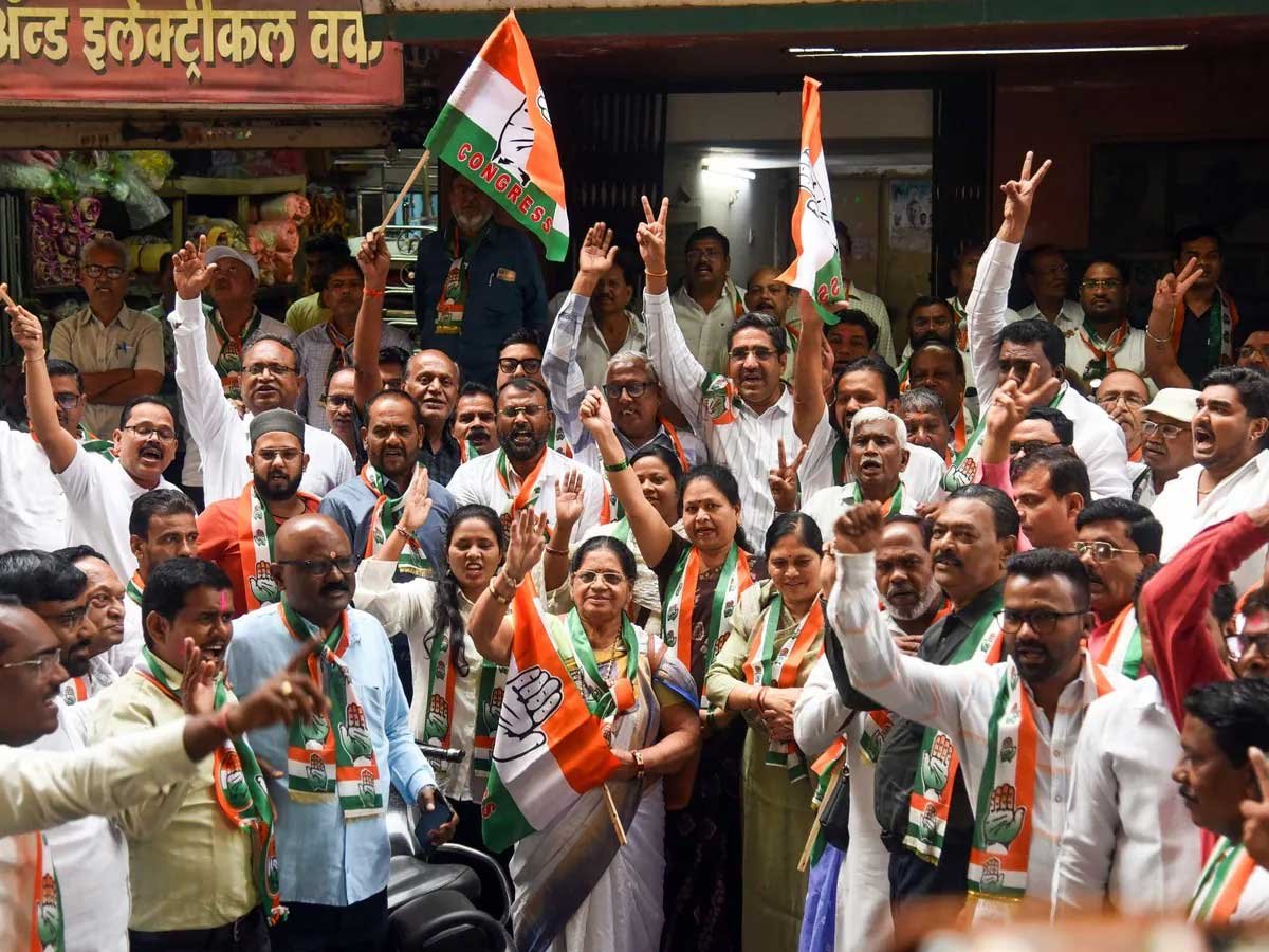 BJP के गढ़ में कांग्रेस की जीत, नागपुर-पुणे हार ने बढ़ाई भाजपा की टेंशन